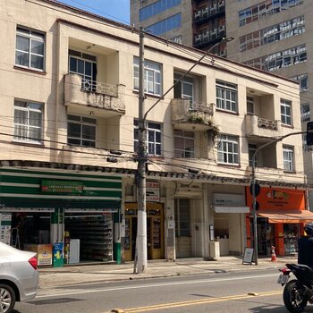 Locação apartamento R$ 2.550,00 Jardim Paulista / Paraíso - 1 suíte sala cozinha sem garagem incluso taxa de condomínio água e gás 