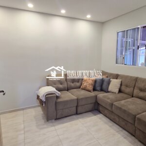 Casa com 2 dormitórios para Locação em Jardim Guanhembu