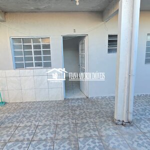 Casa com 1 dormitório ao lado da estação Primavera-Interlagos  