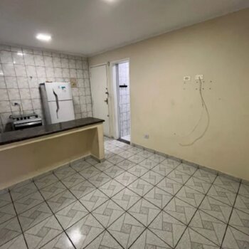 vende se um apartamento em praia grande