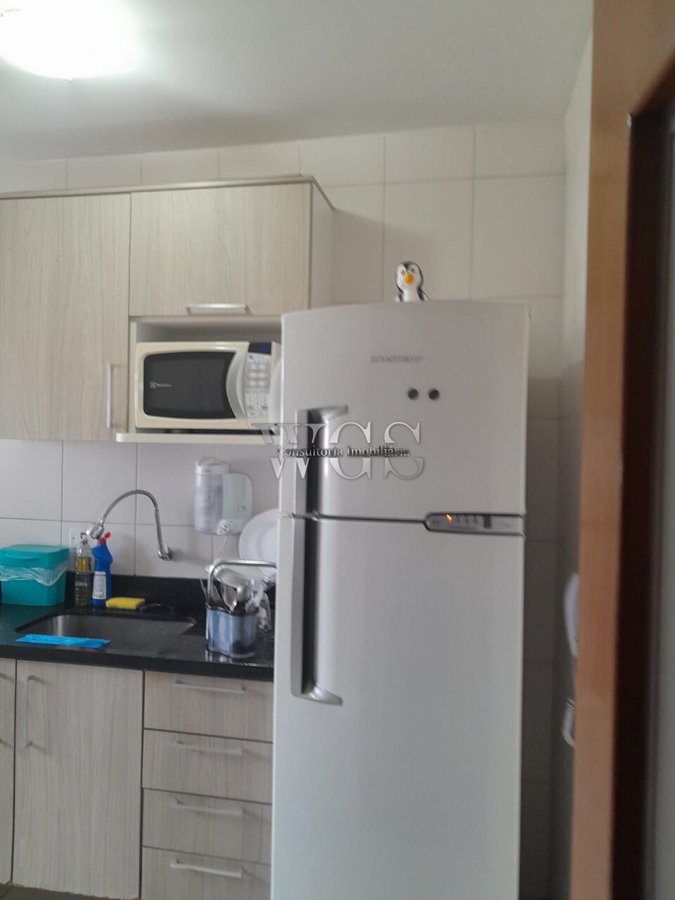 Apartamento à venda com 3 quartos, 64m² - Foto 3