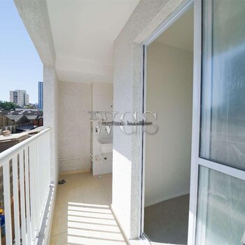 Apartamento com Varanda e 2 Dormitórios à Venda – Próximo ao Shopping Interlagos