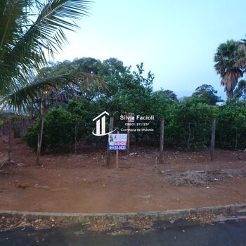 Terreno à venda no Condominio dos Padres