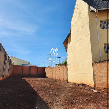 Terreno à venda em Araraquara