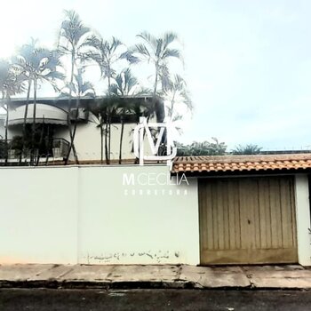 Sobrado à venda no Jardim Brasil