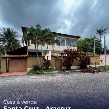 Casa perto da praia á venda em Santa Cruz, Aracruz