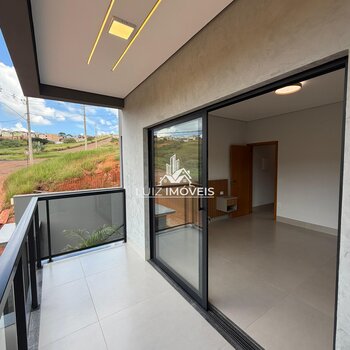 Vendo Casa Alto Padrão Bairro Portal das Palmeiras São Gotardo MG 