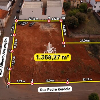 VENDO LOTE CENTRO SÃO GOTARDO MG 1.368,27metros quadrados 