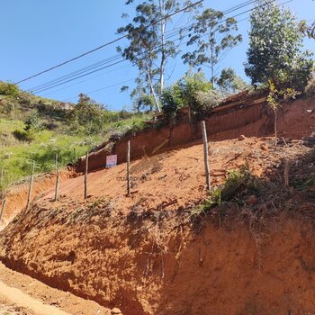 Lote a venda no centro de Marechal Floriano - ES