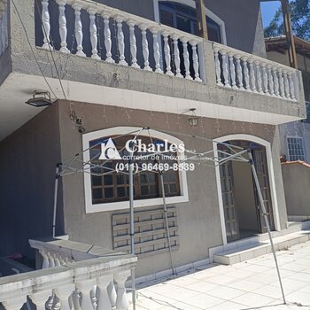 Aluga-se Casa no Condomínio Flórida.